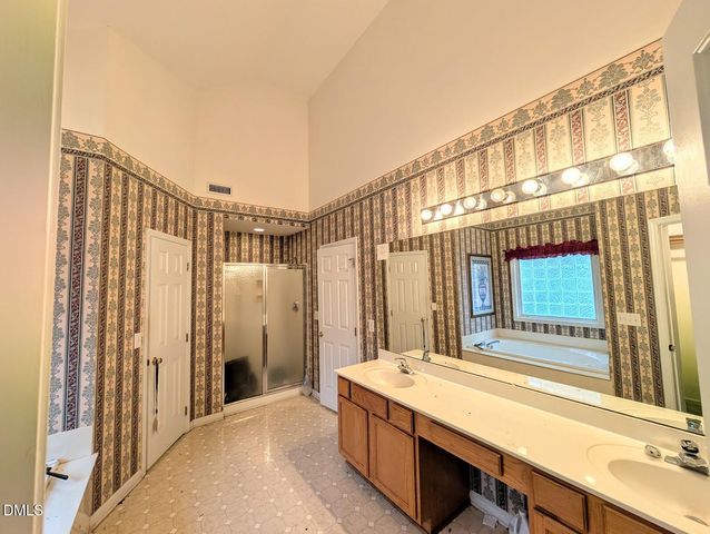 4411 Sun Valley Drive, Durham, NC 27707