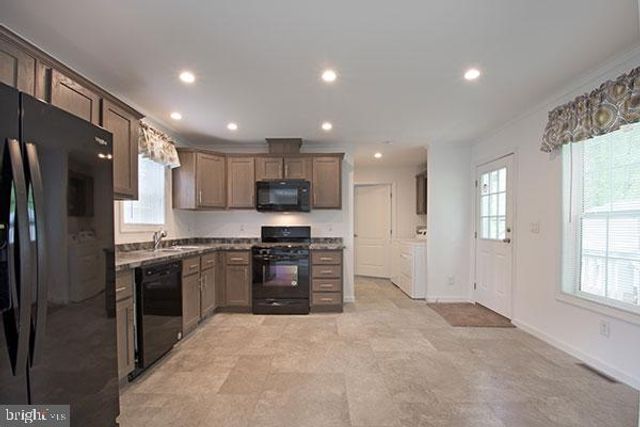 16 CLAYTON DR, Clayton, DE 19938