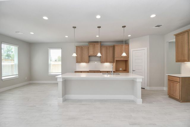 2113 Corn Thistle Way, Magnolia, TX 77355