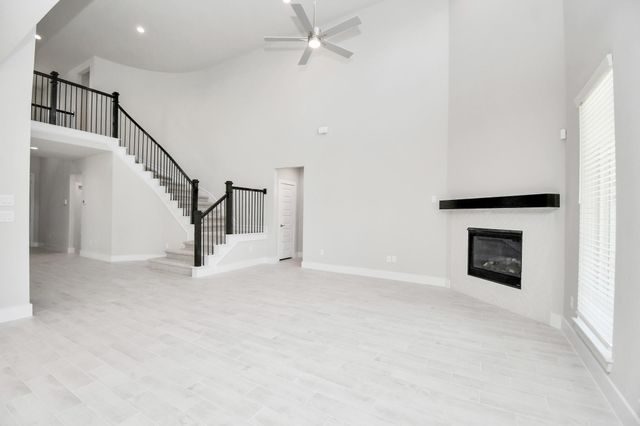 2113 Corn Thistle Way, Magnolia, TX 77355