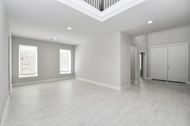 2113 Corn Thistle Way, Magnolia, TX 77355