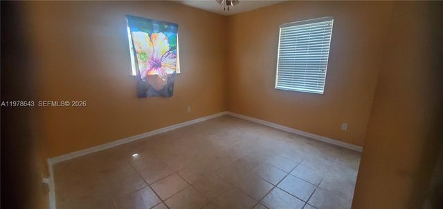 131 SE Serenata Ct, Port St. Lucie, FL 34983