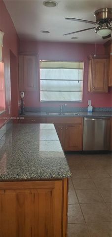 131 SE Serenata Ct, Port St. Lucie, FL 34983