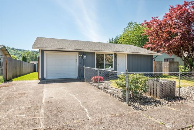 4703 Merlin Street, Longview, WA 98632
