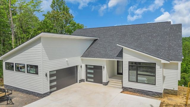 8350 Old Mill Hill Rd, Dowelltown, TN 37059