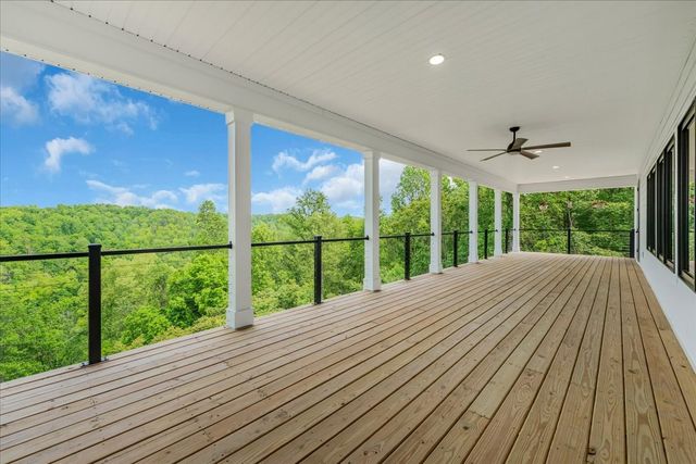 8350 Old Mill Hill Rd, Dowelltown, TN 37059