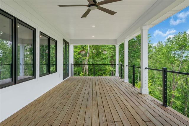 8350 Old Mill Hill Rd, Dowelltown, TN 37059