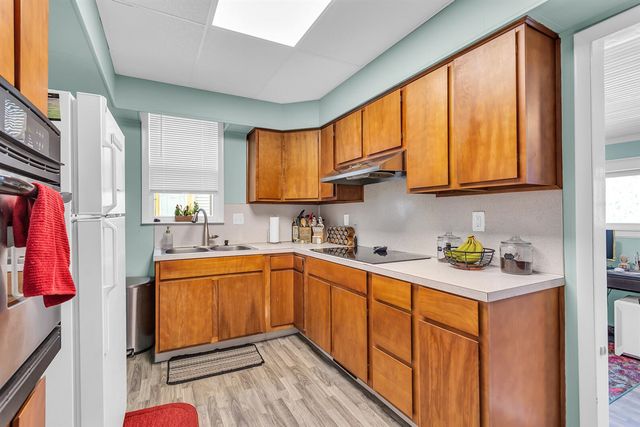 310 W Barnes Avenue, Lansing, MI 48910