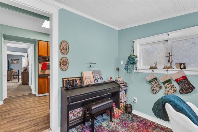 310 W Barnes Avenue, Lansing, MI 48910