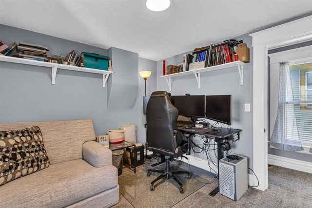 310 W Barnes Avenue, Lansing, MI 48910