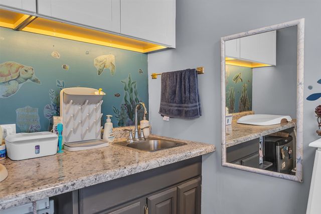 310 W Barnes Avenue, Lansing, MI 48910