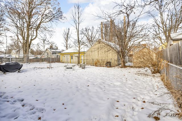 310 W Barnes Avenue, Lansing, MI 48910