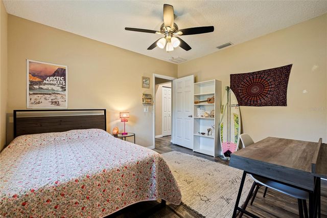 401 DEMPSEY ROAD, Palm Harbor, FL 34683