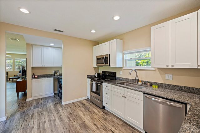 401 DEMPSEY ROAD, Palm Harbor, FL 34683