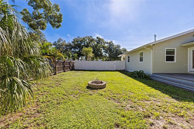 401 DEMPSEY ROAD, Palm Harbor, FL 34683
