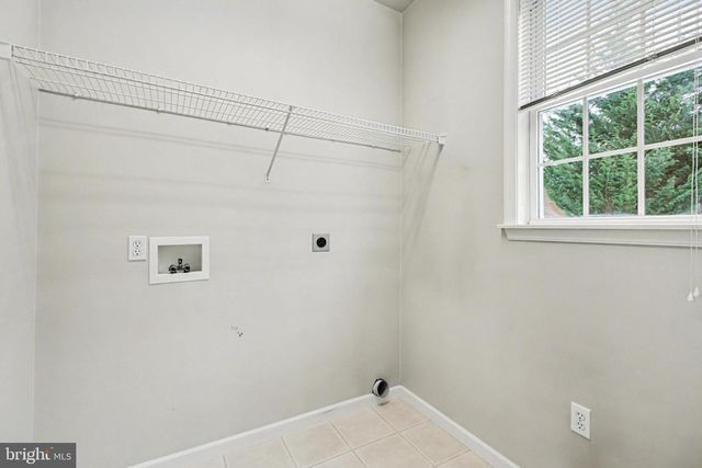 6009 SOMMERTON DR, Mechanicsburg, PA 17050