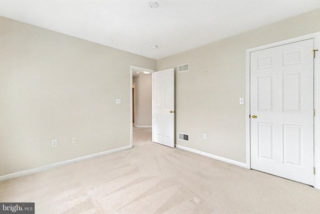 6009 SOMMERTON DR, Mechanicsburg, PA 17050