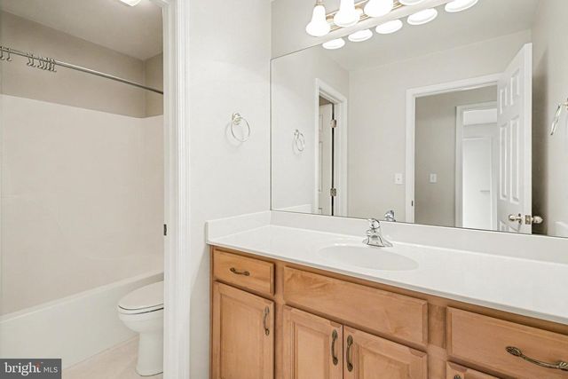 6009 SOMMERTON DR, Mechanicsburg, PA 17050