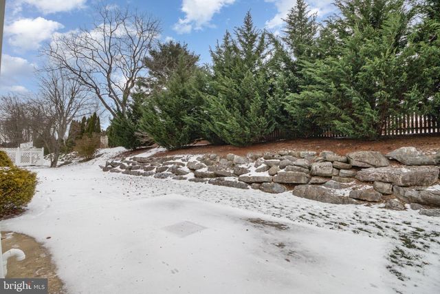 6009 SOMMERTON DR, Mechanicsburg, PA 17050