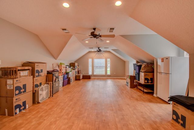 7547 County Road 684d, Sweeny, TX 77480