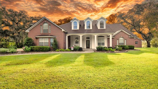 7547 County Road 684d, Sweeny, TX 77480