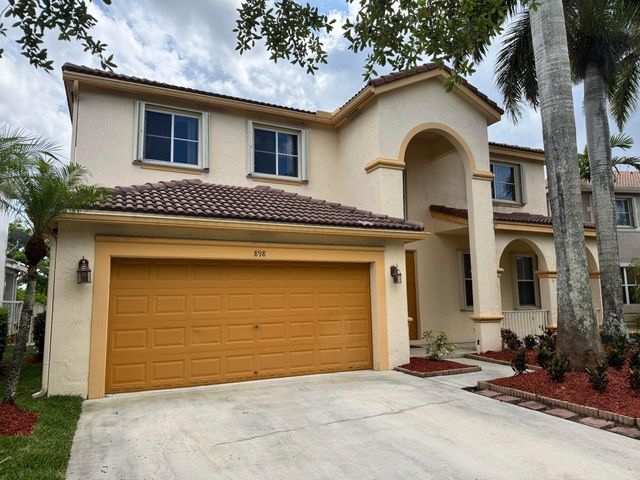 898 Tulip Circle, Weston, FL 33327