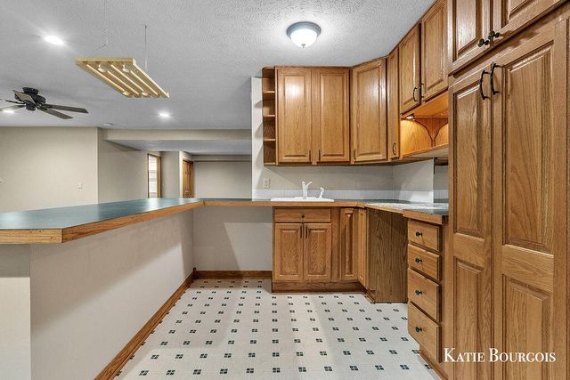5180 Brookestone Drive, Rockford, MI 49341