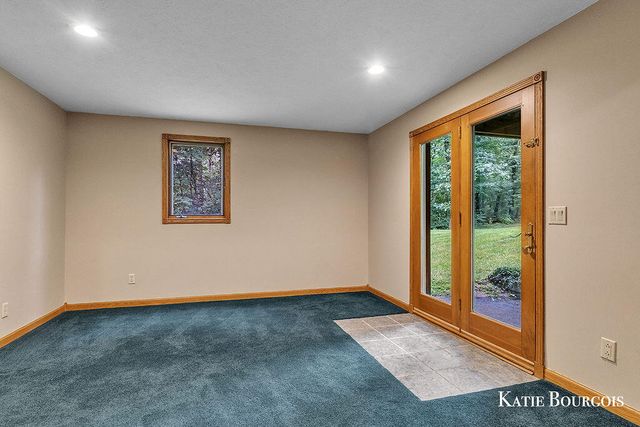 5180 Brookestone Drive, Rockford, MI 49341
