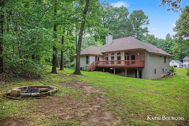 5180 Brookestone Drive, Rockford, MI 49341