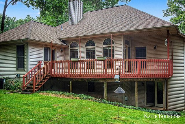 5180 Brookestone Drive, Rockford, MI 49341