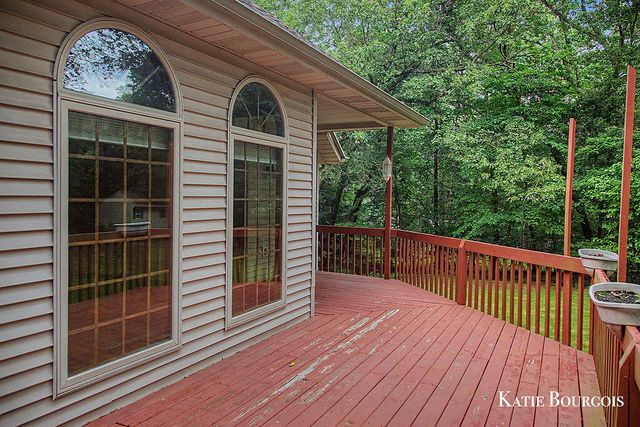 5180 Brookestone Drive, Rockford, MI 49341