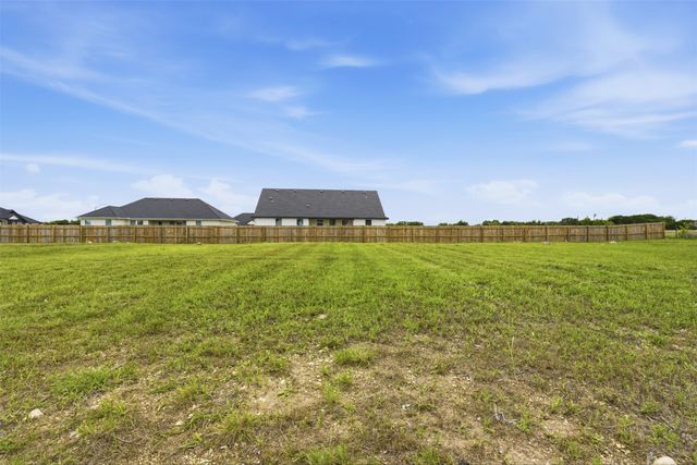 589 Highview Court, Godley, TX 76044