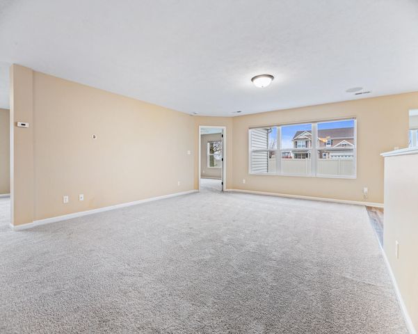 515 E 117th Place, Crown Point, IN 46307