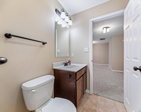 515 E 117th Place, Crown Point, IN 46307