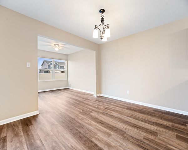 515 E 117th Place, Crown Point, IN 46307