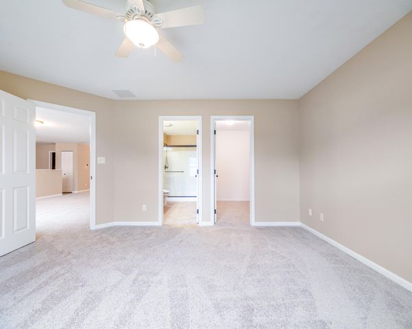 515 E 117th Place, Crown Point, IN 46307