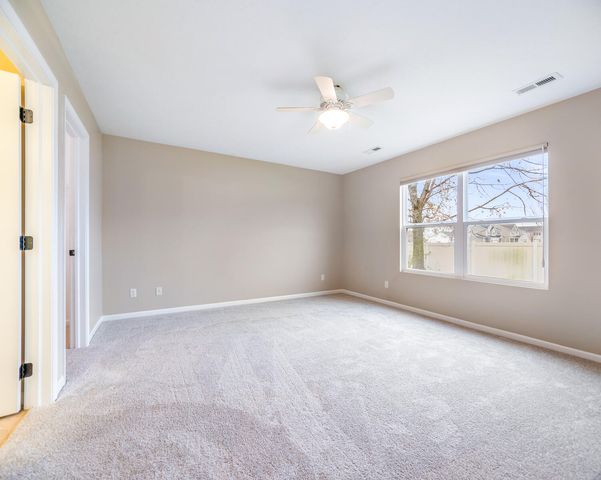 515 E 117th Place, Crown Point, IN 46307