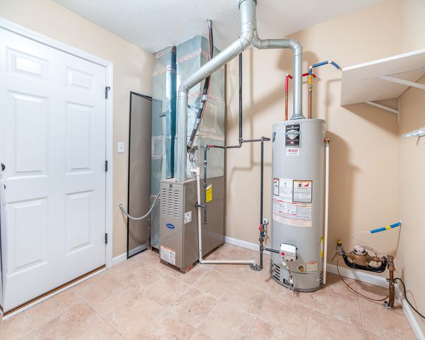 515 E 117th Place, Crown Point, IN 46307