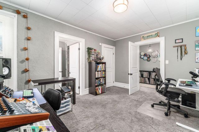 987 E Whittier Street, Columbus, OH 43206