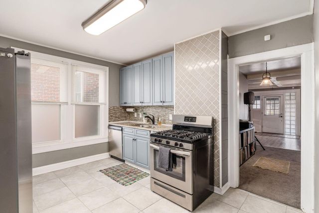 987 E Whittier Street, Columbus, OH 43206