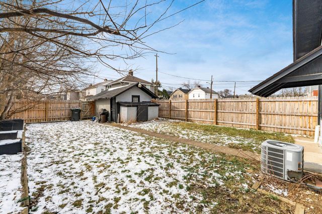 987 E Whittier Street, Columbus, OH 43206