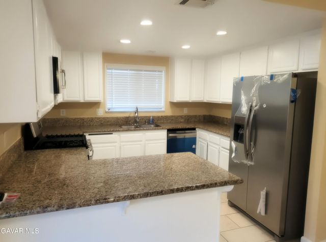 37734 Tackstem Street, Palmdale, CA 93552