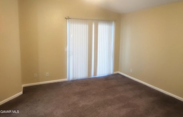 37734 Tackstem Street, Palmdale, CA 93552