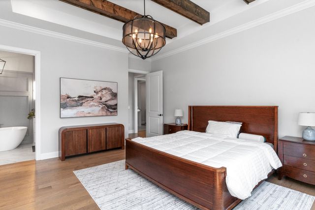 1817 Notting Hill, Chattanooga, TN 37405