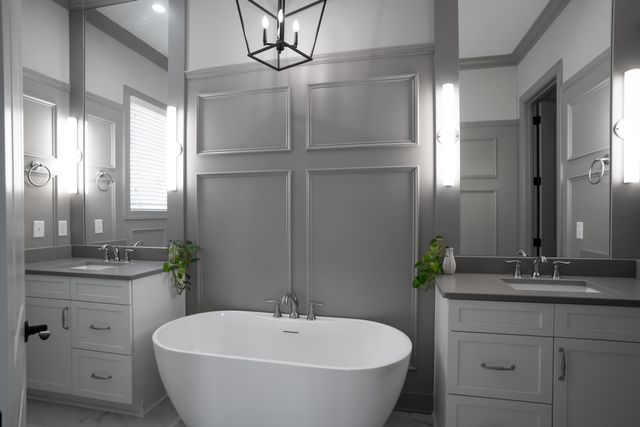 1817 Notting Hill, Chattanooga, TN 37405