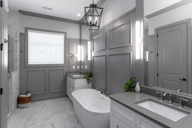 1817 Notting Hill, Chattanooga, TN 37405