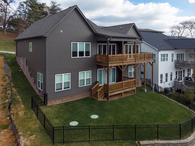 1817 Notting Hill, Chattanooga, TN 37405