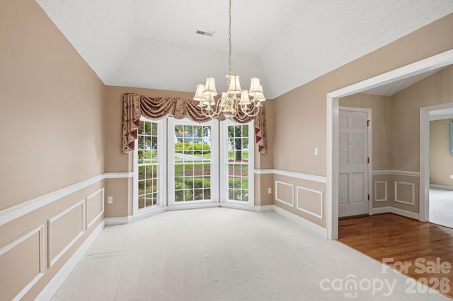 9232 Hemingford Court, Charlotte, NC 28277