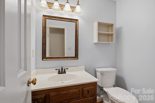 9232 Hemingford Court, Charlotte, NC 28277