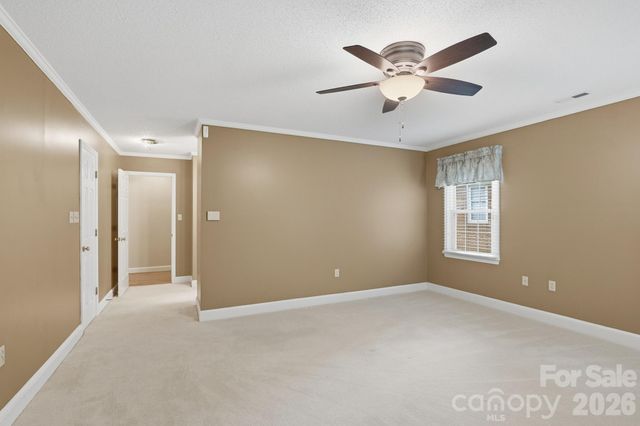 9232 Hemingford Court, Charlotte, NC 28277